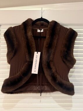 Vintage Brown Faux Fur Trim Ribbed Crop Top